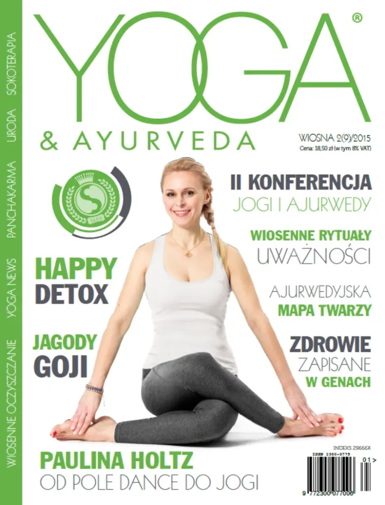 Paulina Holtz na okładce Yoga & Ajurveda